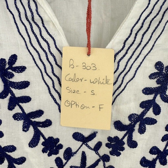 NWT Raga LA Womens S Floral White/Blue Linen Embroidered Boho 3/4 Sleeve Blouse - Picture 4 of 8